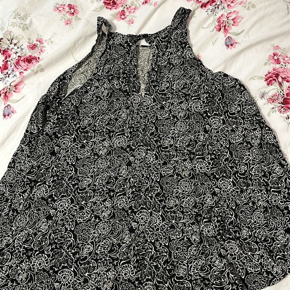 Tank top - Picture 3 of 5